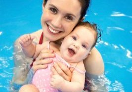 Swimming-has-many-benefits-for-babies.jpg