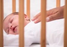 i-sleep-trained-my-two-year-old-with-no-tears-1280x720.jpg